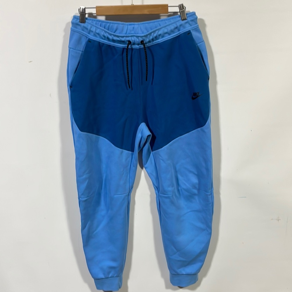 Nike tech fleece athletic joggers sweatpants